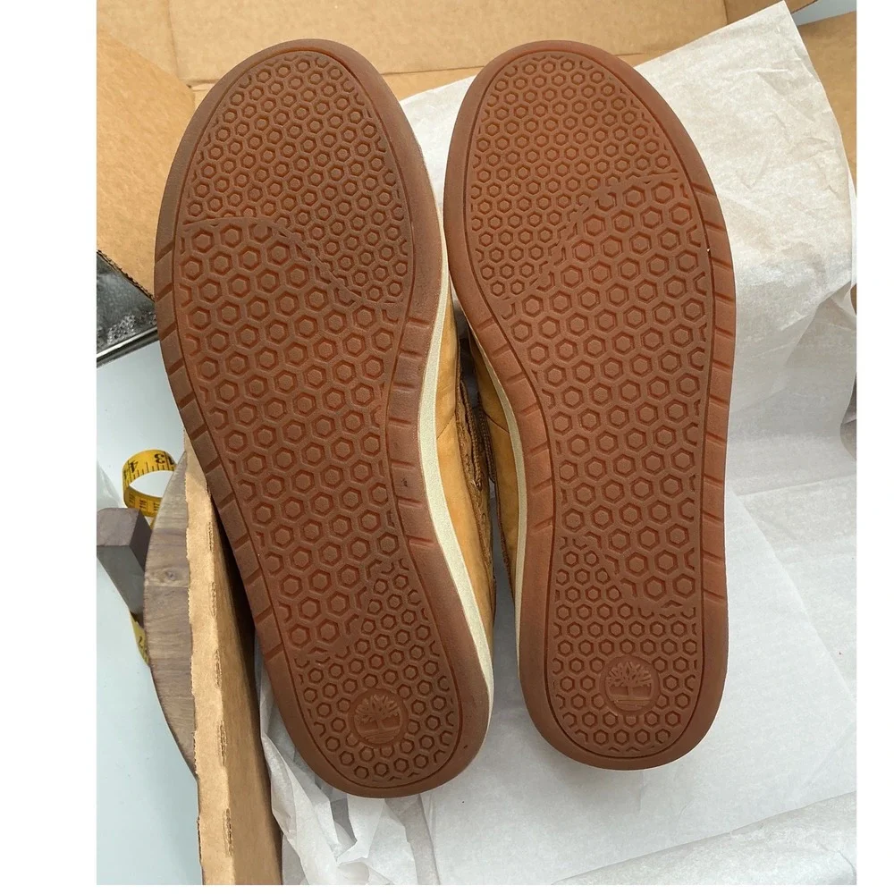 Timberland Mens Wheat Nubuck Logo Embossed Boat Shoes Loafers 45596 Size 10.5M